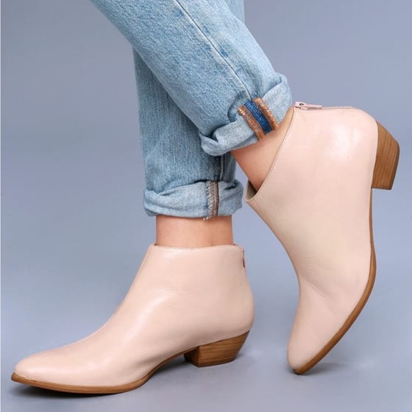 Matisse Aida leather booties in Nude - Picture 4 of 16